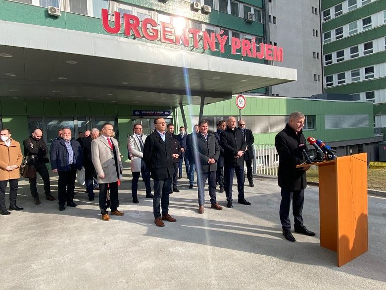 Minister rokoval v Poprade s riaditeľmi najväčších nemocníc na Slovensku