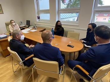 Minister zdravotníctva Vladimír Lengvarský rokoval na Rgionálnom úrade verejného zdravotníctva v Bardejove