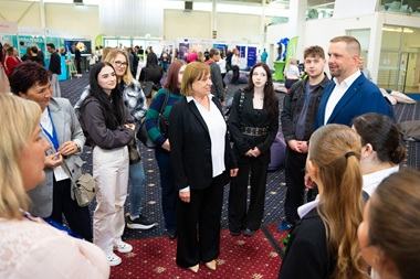 Minister zdravotníctva K. Šaško - Podujatie MediFutura - Tvoja budúcnosť je na Slovensku - Sme jeden tím