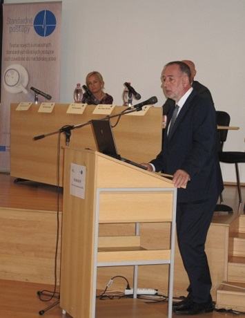Štátny tajomník Ministerstva zdravotníctva Stanislav Špánik dnes otvoril workshop Baby-friendly Hospital Initiative (BFHI)